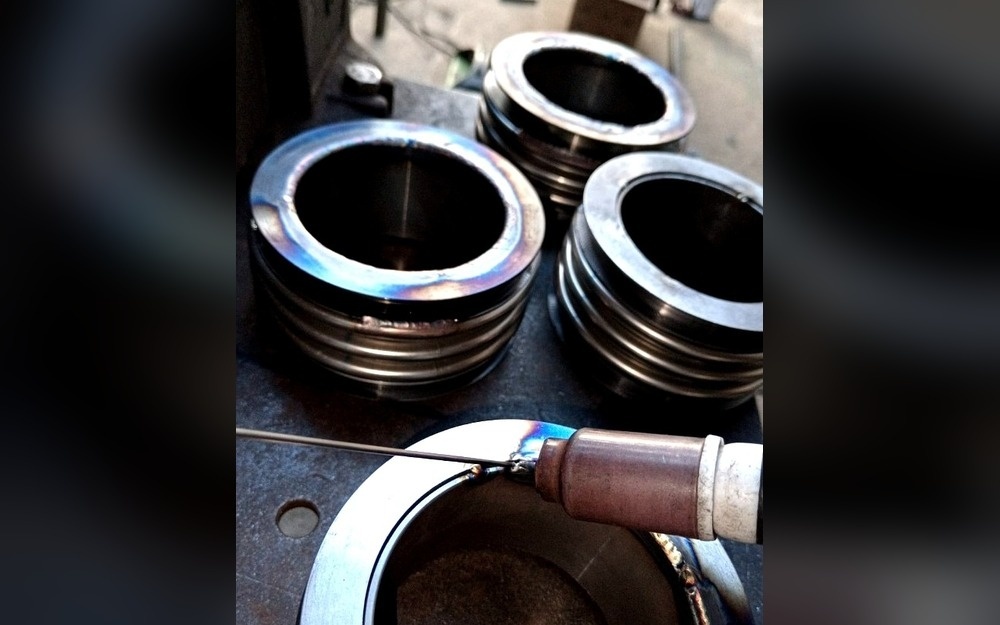 Soldadura TIG de precisión en bujes torneados - Artigmet